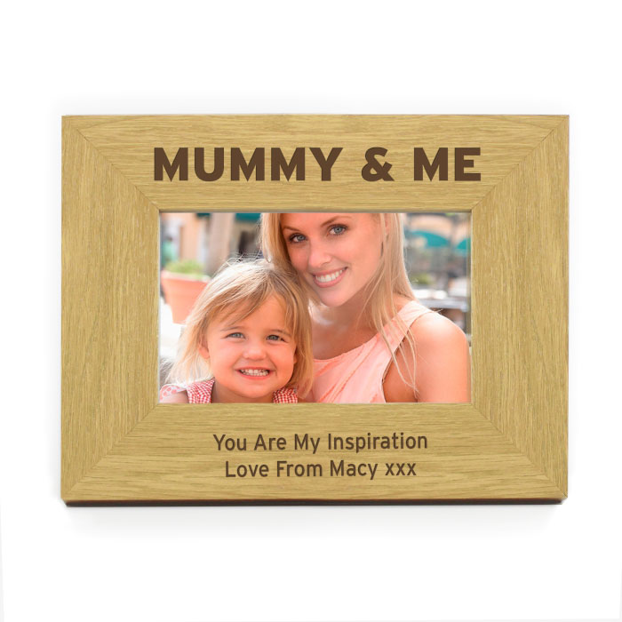 Engraved Mummy and Me 6x4 Inch Oak Finish Photo Frame