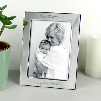 Plain Engraved Silver Plated 6 x 4 Inch Photo Frame