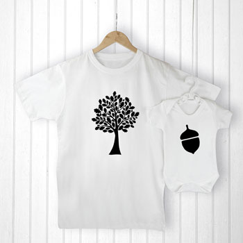 Personalised Daddy and Me Acorn Tee Shirt and Baby Grow Set